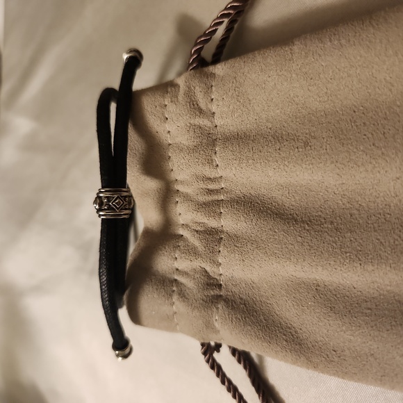 David Yurman Silver and Black Cord Bracelet (NWOT) - Picture 2 of 5